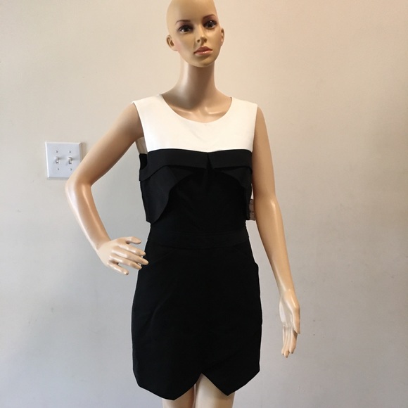 BCBG MAXAZRIA DRESS - Picture 3 of 7